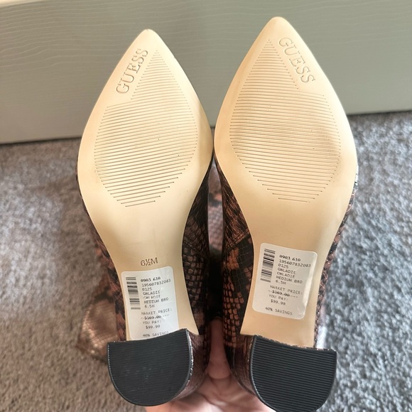 New Guess Brown/black Snakeskin Faux Leather Boots sz 6.5 - Picture 4 of 8